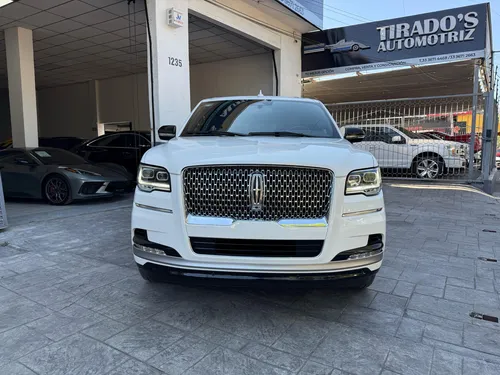 Lincoln Navigator Reserve Larga 2023