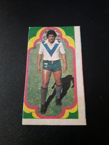 Jugadores 1975. Figurita N° 82 Cerqueiro. Velez. Mira!!!! (Usado)