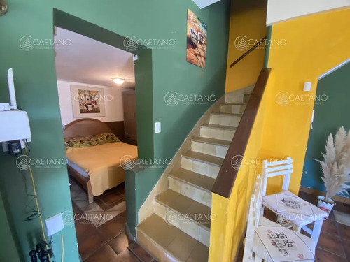 Venta Casa 5 Dormitorios. Playa Mansa, Punta Del Este