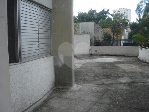 Imagem 9 de 15 de Apartamento A Poucos Metros Do Clube Pinheiros, 400mts Com Terraço.. - Reo98643