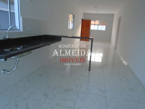 Imagem 15 de 28 de Casa Com Piscina 3 Dorms - V968