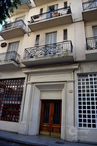 San Telmo. 2 Ambientes Con Balcón. Amoblado. Alquiler Temporario.