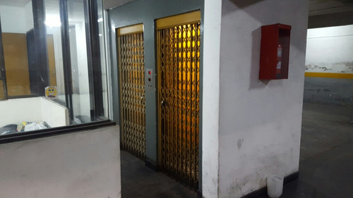 Imagen 3 de 6 de Dueño Directo Vende Cochera, Excelente Ubicación..