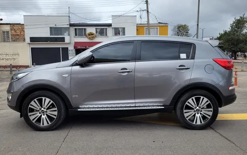 Kia Sportage 2.0 Revolution Summa