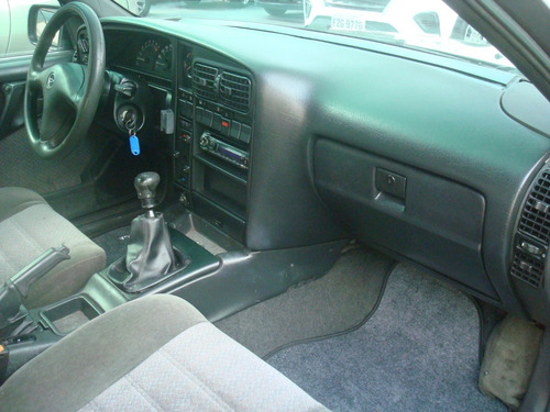 Imagem 10 de 14 de Chevrolet Omega Gls 2.2 Mecânico Gasolina 1997