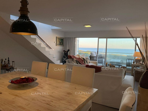 Imagen 8 de 30 de Excelente Penthouse De 2 Dormitorios Frente Al Mar - Punta Del Este Brava