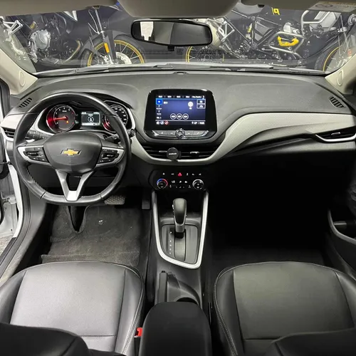 Chevrolet Onix 1.0T Premier Hatch At