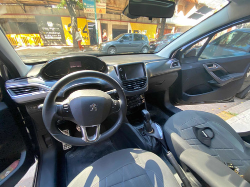 Peugeot 208 1.6 Feline 2014