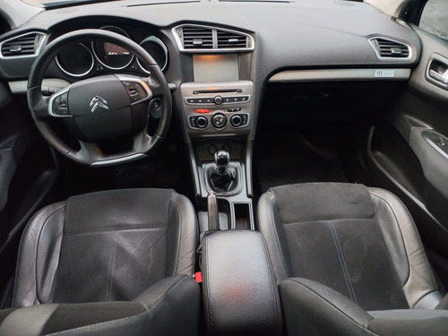 Imagen 11 de 23 de Citroen C4 Loung 1.6 Hdi 10 Años