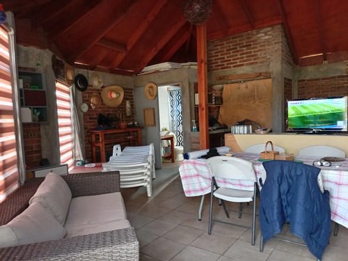 Venta De Parcela En Camino Lonquen, Isla De Maipo Con 5700 M