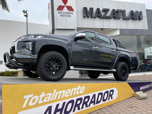 Imagen 3 de 15 de Mitsubishi L200 2021 2.5 Di-d Cabina Doble 4x4 Mt