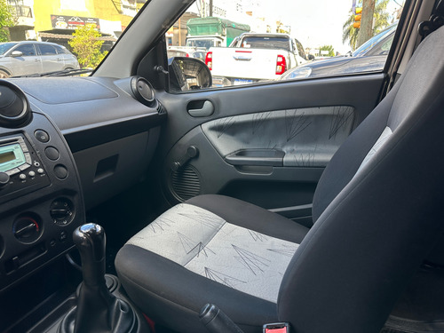 Ford Fiesta 1.6 Ambiente Plus Mp3