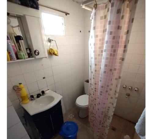 Imagen 19 de 25 de Casa De 3 Ambientes Con 2 Deptos Al Fondo