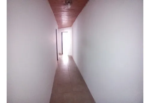 Vendo Casa De Dos Niveles En Los Nogales.