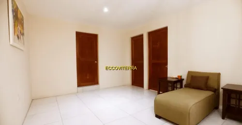 Vendo Moderno Apartamento, Dos Niveles, Dos Amplios Dormitorios, Incluye Area Para Jardin