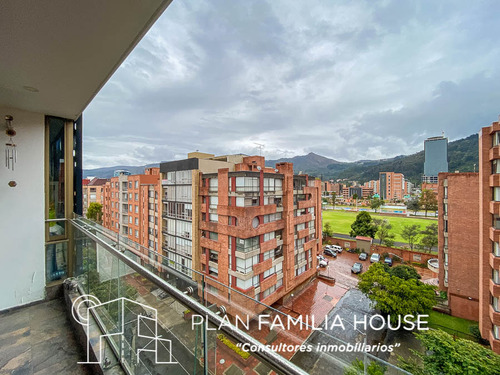 Excelente Apartamento De 200 M2 En Bogotá - Chico Norte 