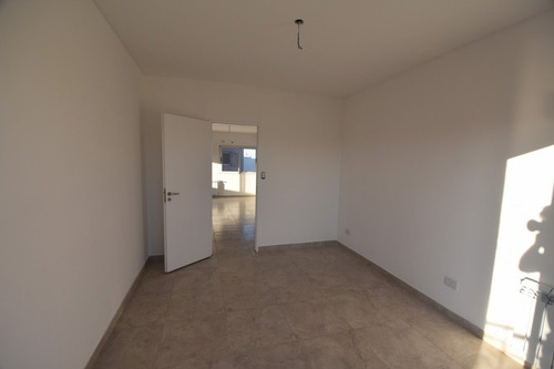 Imagen 6 de 16 de Venta De Semipiso A Estrenar De 2 Ambientes En Saenz Peña