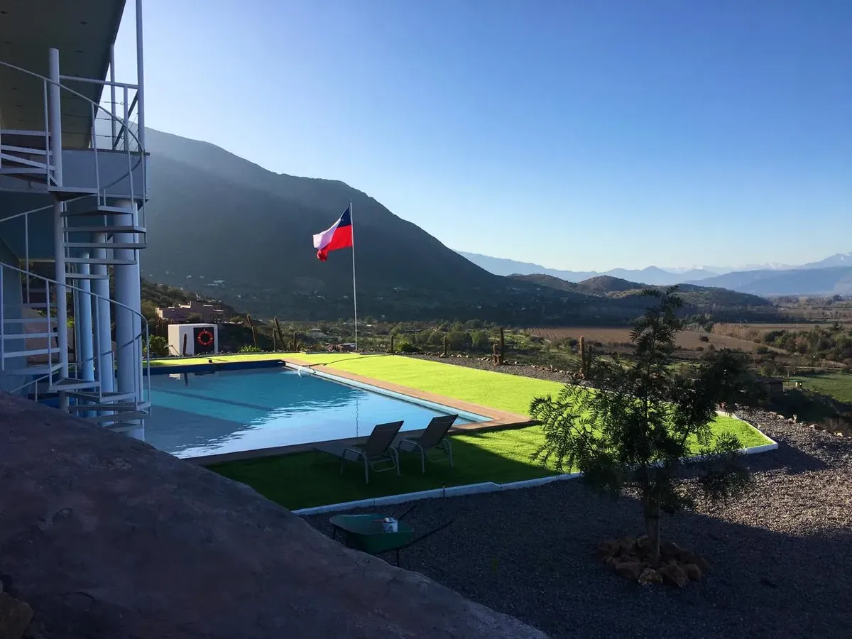 Imagen 3 de 28 de Residencia Premium En Arriendo Con Cine Privado Y Terreno De