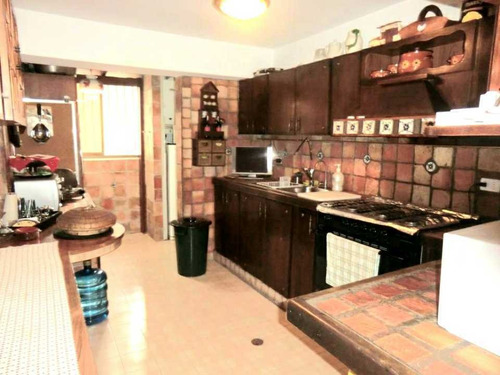 Imagen 5 de 10 de Se Alquila Pto 130m2 3h+s/2b+s/2p Terrazas Del Avila 6821