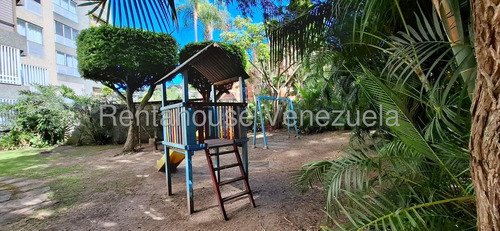 Apartamento Para Ser Remodelado. En Venta En La Boyera, Mls 25-23275, Isabel Salon