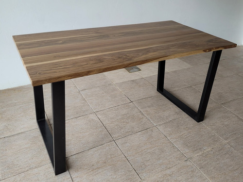 Imagen 4 de 8 de Mesa Industrial De Comedor Madera Dura Maciza Modelo Vini