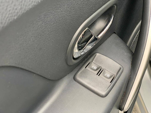 Imagem 8 de 8 de Renault Sandero 1.6 16v Sce Flex Expression Manual