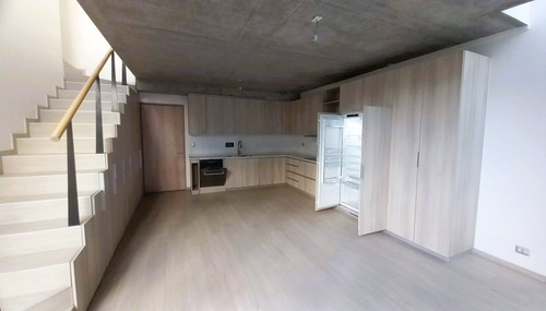 Town House Con Moderna Arquitectura
