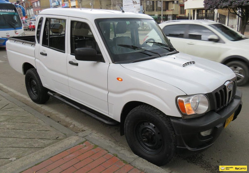 Mahindra Pik Up