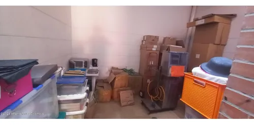 Comercial En San Cristobal Norte Rah Co: 25-525