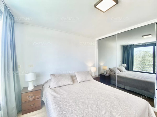 Apartamento De 2 Dormitorios - Punta Del Este