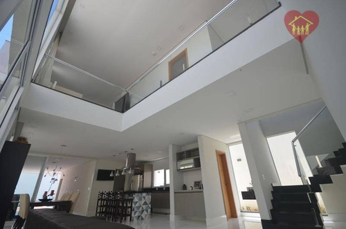 Sobrado Alto Padrão Com 5 Suítes, Piscina E Churrasqueira, Apenas 150m Da Praia Em Itanhaém. - So0202