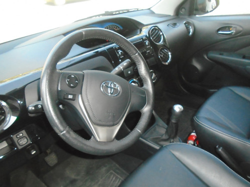 Imagem 5 de 13 de Etios 1.5 Xls Super Novo Ano 2015