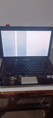 Laptop Hp Con Pantalla Mala Y Monitor De 17 Pulgadas 