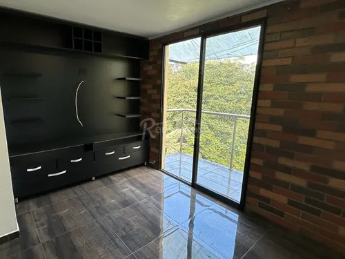 Apartamento En Arriendo En San Lucas. Cod A776052