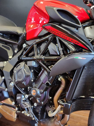 Imagen 4 de 25 de Moto Mv Agusta Dragster 800 Rosso