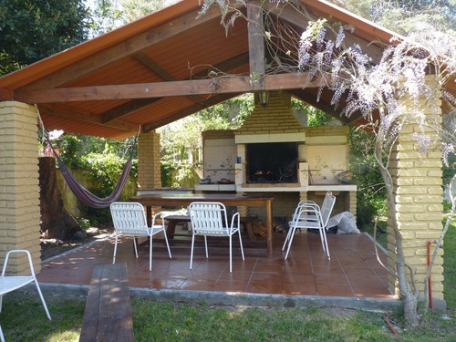 Imagen 7 de 11 de Excelente Casa En Punta Del Este , Pinares A Dos Cuadras De La Playa En Camino A La Laguna
