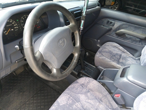 Imagen 9 de 11 de Toyota Prado