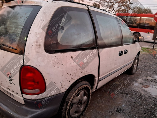Dodge Caravan 1997 En Desarme