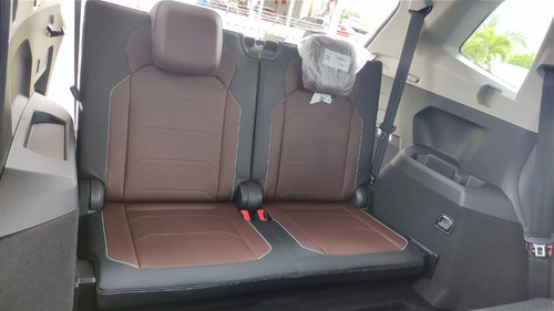 Imagen 16 de 17 de Volkswagen Tiguan Elegance 2.0 Tsi At 4x4