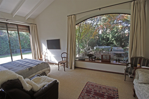 Acogedora Casa En Manquehue Oriente - La Dehesa