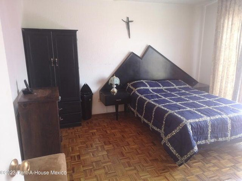 Casa En Venta En Huixquilucan, La Herradura Am. 24-1513
