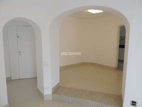 Imagem 4 de 15 de Apartamento Amplo Todo Reformado Em Rua Com Cancela - Pp20069