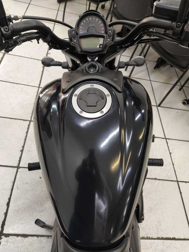 Kawasaki Vulcan S Preta 2016 - Target Race