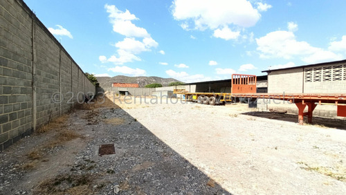 Galpón Comercial En Venta En Barquisimeto Jr