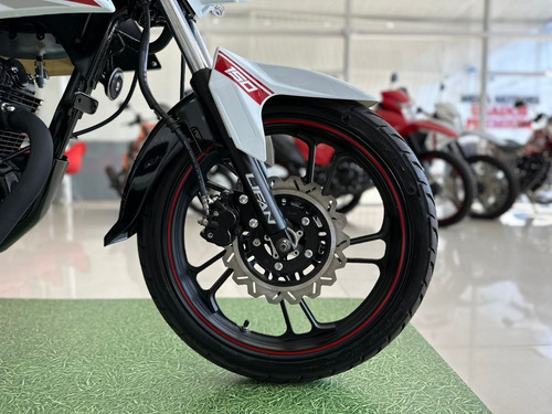 Imagen 4 de 22 de Bajaj Boxer Solo Con Dni