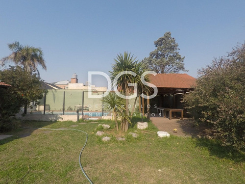 Casa 5 Ambientes En Venta En Banfield