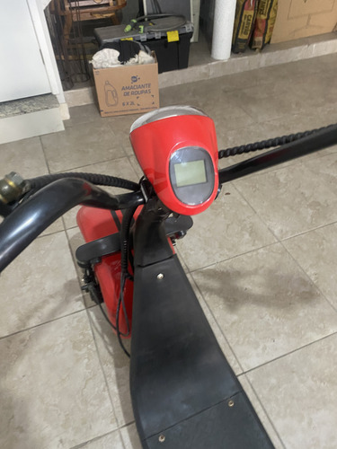 Triciclo Eletrico Em Perfeito Estado Com Nota Fiscal