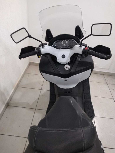 Maxsym 400 2015