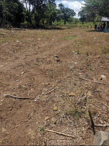 Vendo Finquitas De 1,000 Metros En Adelante, Ubicada En Los Altos De Sabana Piedra, Municipio De Villa Altagracia, República Dominicana
