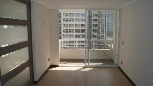 Depto. 1 Dorm. A Pasos De Metro Moneda